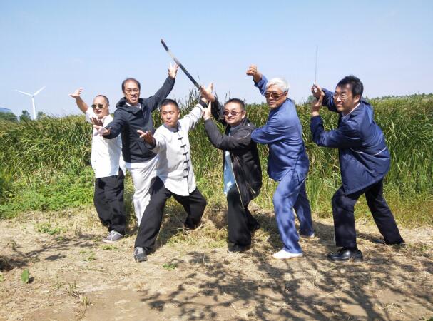 张全亮老师与学员们