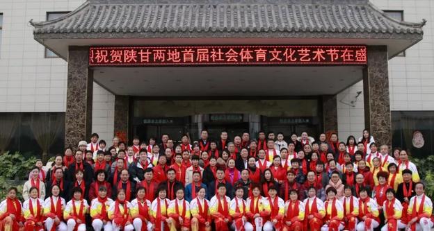 图四