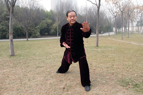 吴忍堂