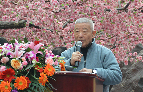 中国武术协会原副主席吴彬先生宣布大会开幕