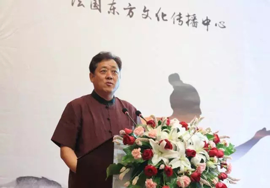 国家体育总局健身气功管理中心主任常建平致辞并宣布论坛开幕