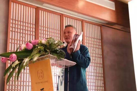 世界太极拳网总编余功保先生主持《陈小旺太极手册》新书发布仪式