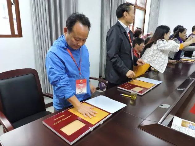 陈顺安等名家为内家拳馆采集手印