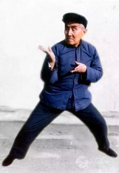 洪均生
