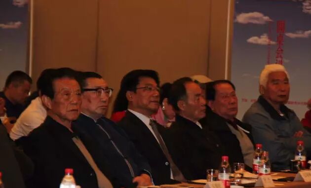 出席发布会嘉宾