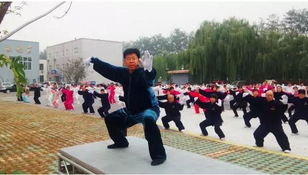 李毅多先生