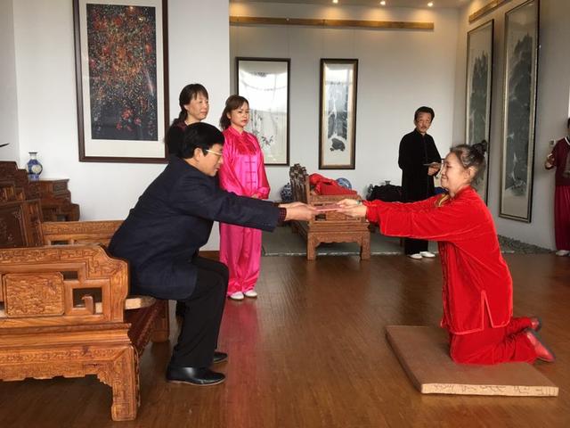 崔仲三老师收徒仪式