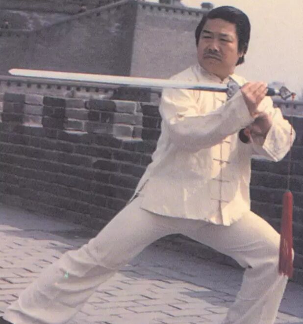 傅声远先生太极剑势