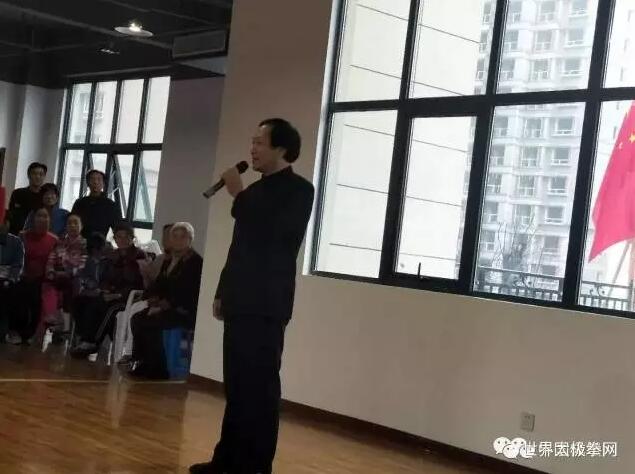 宁国军《阳光路上》、《最美的歌唱给妈妈》