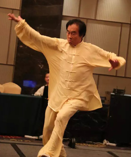 孙氏武学传人张茂清演示八卦掌