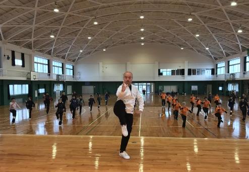 赵云授拳